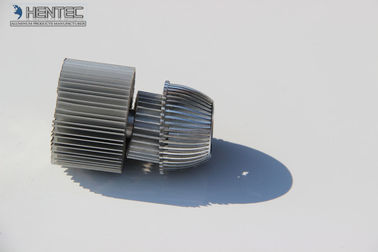 6063 - La protuberancia de aluminio del disipador de calor T5 perfila el radiador de aluminio de la protuberancia
