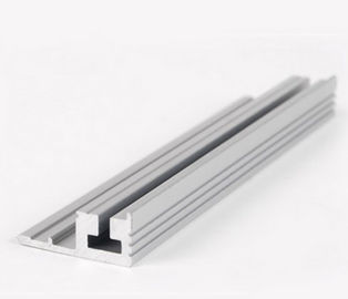 Matt anodizó los perfiles de aluminio de las protuberancias, sistema que enmarcaba de aluminio del perfil de la tira del LED