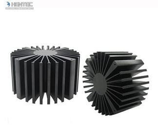 Perfiles de aluminio de la protuberancia del disipador de calor del genio de T4 T5 T6 con el negro anodizado