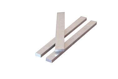Tubo rectangular 6063/6061 de la barra de la protuberancia del aluminio de la aleación para los trenes