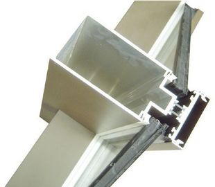 La pared de cortina de aluminio sacó los perfiles con el corte, perforando