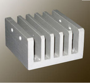 El acero pulió/los perfiles de aluminio electroforéticos de la protuberancia del disipador de calor con la fabricación