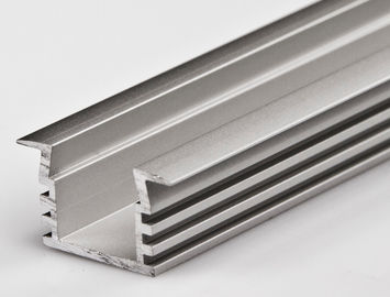 Barra de aluminio modificada para requisitos particulares de la protuberancia con la capa electroforética