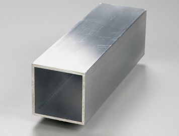 La pared fina del perfil del tubo rectangular de aluminio de plata de la protuberancia sacó las formas de aluminio