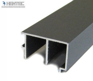 El molino acabado/anodizó los perfiles de aluminio de la protuberancia para las puertas colgadas lado
