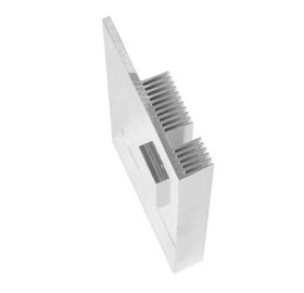 El forjar de aluminio de anodización plateado de los perfiles de la protuberancia del disipador de calor a presión OEM de la fundición