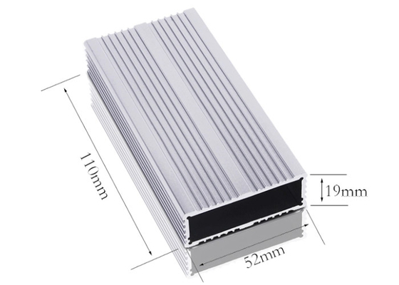 Impresión en serigrafía Extrusiones de aluminio para caja de audio-telecomunicación / caja de AMP de potencia personalizada / recubrimiento de circuito OEM