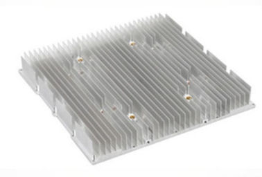 Pieza que trabaja a máquina de aluminio modificada para requisitos particulares de la alta precisión de los perfiles/CNC de la protuberancia del disipador de calor