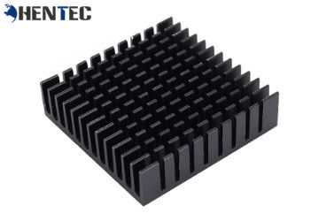 6063 perfiles de aluminio anodizados negros de la protuberancia del disipador de calor con trabajar a máquina del CNC