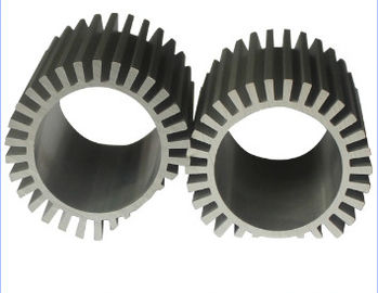 Estructura de aluminio del perfil del disipador de calor del girasol de CA y del CE para la luz llevada