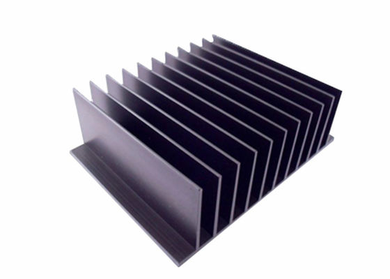 Modificado para requisitos particulares forme el CNC que trabaja a máquina 6005 perfiles de aluminio de la protuberancia del disipador de calor