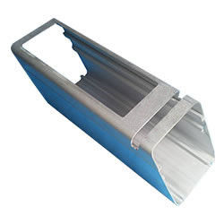 Despeje las protuberancias de aluminio anodizadas para la aleación 6063/6061 de la electrónica