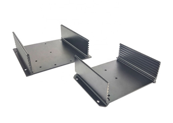 Pulverice la cubierta de aluminio industrial anodizada de pintura de Elctrical de la protuberancia del perfil