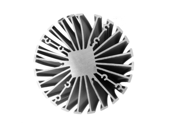 La protuberancia de aluminio del disipador de calor del LED perfila plateado T66 anodizada